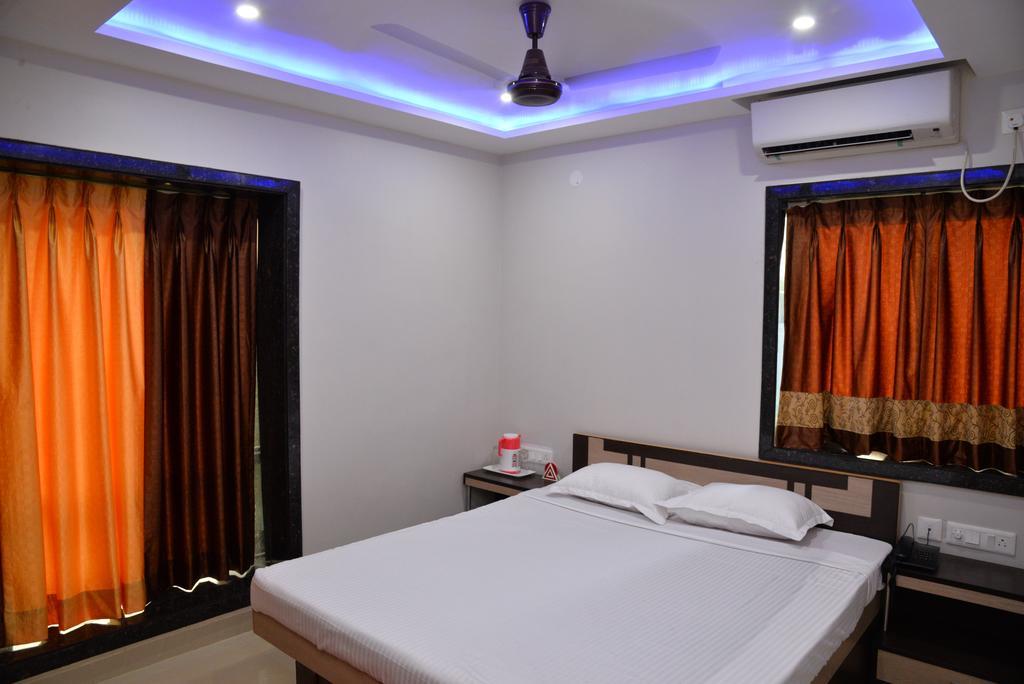 Reliable Inn Calcutta Rum bild